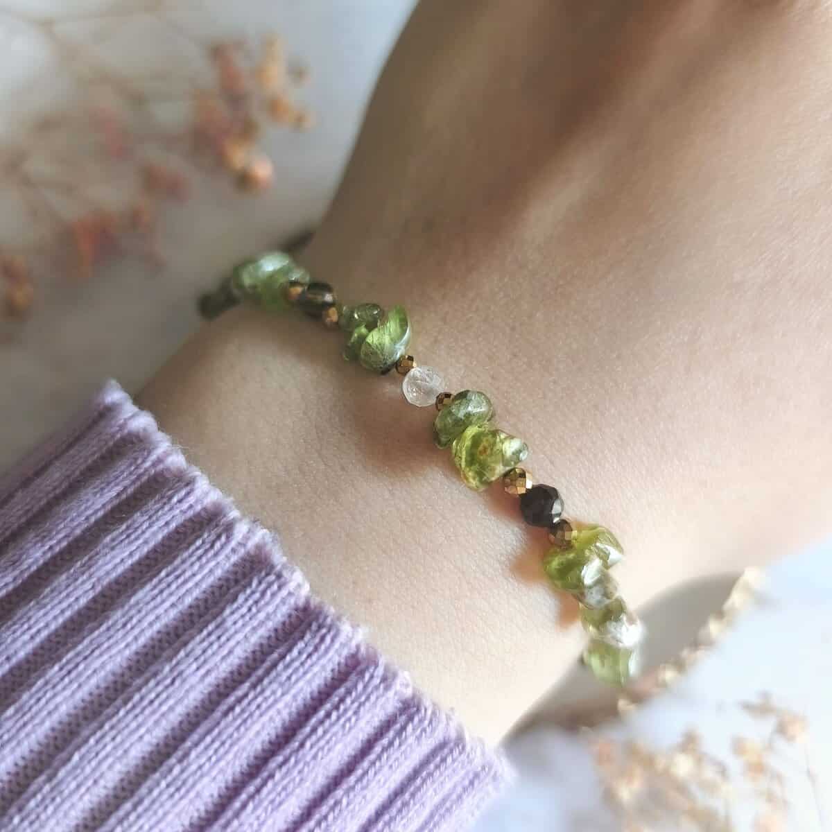 perydot tygrysie oko cytryn bransoletka nieregularna ręka